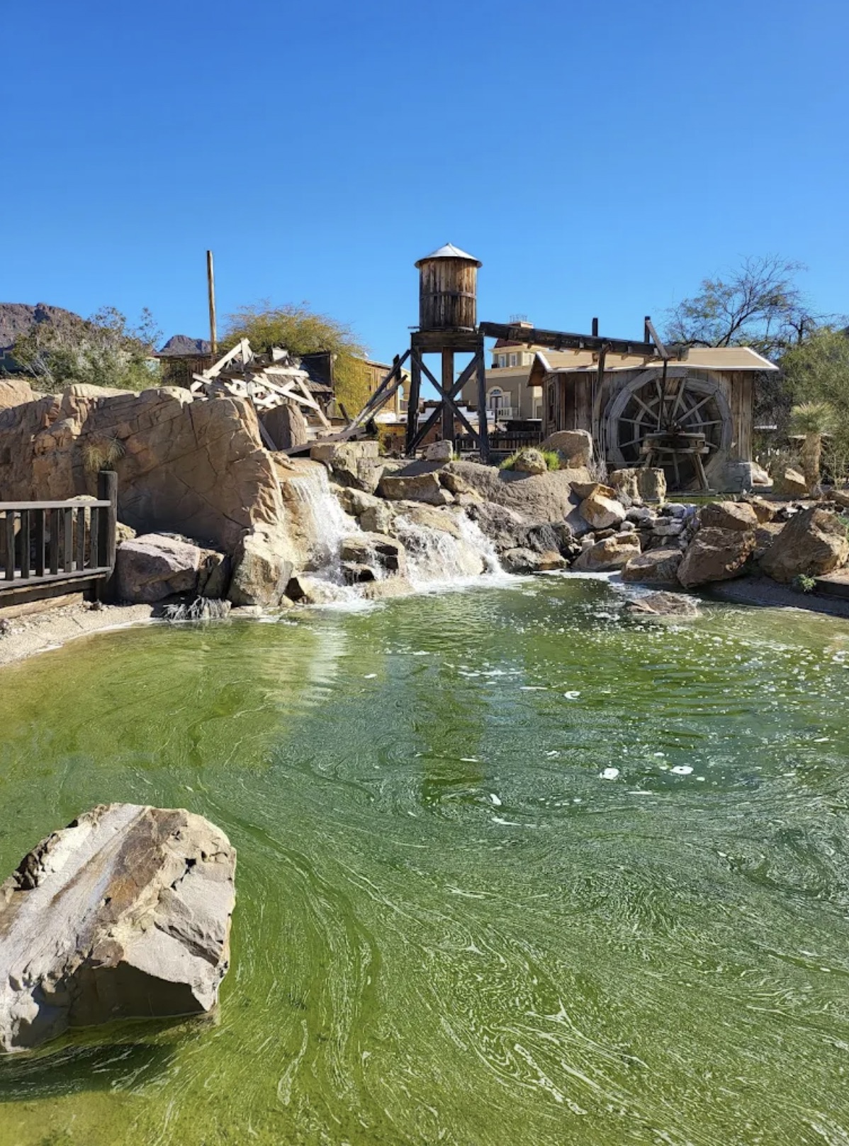 The river and waterwheel 